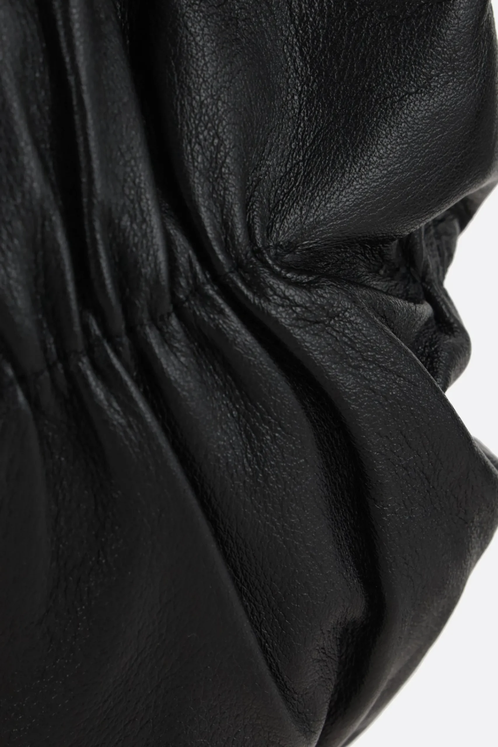 Women DISCORD YOHJI YAMAMOTO Ananas grainy leather crossbody bag