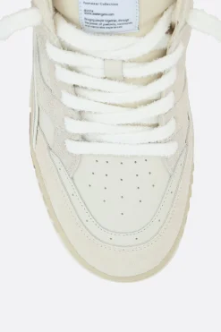 AXEL ARIGATO Area Lo Fluffy sneakers in smooth leather and suede