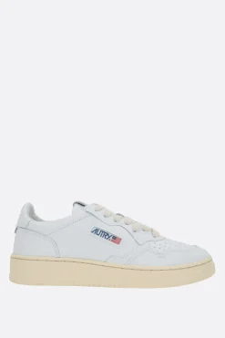 Women AUTRY Medalist smooth leather sneakers