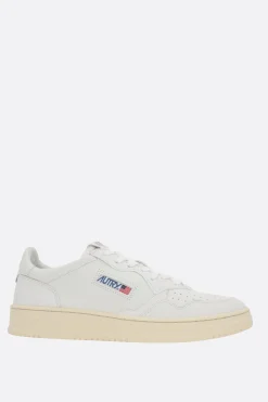 AUTRY Medalist sneakers in smooth leather