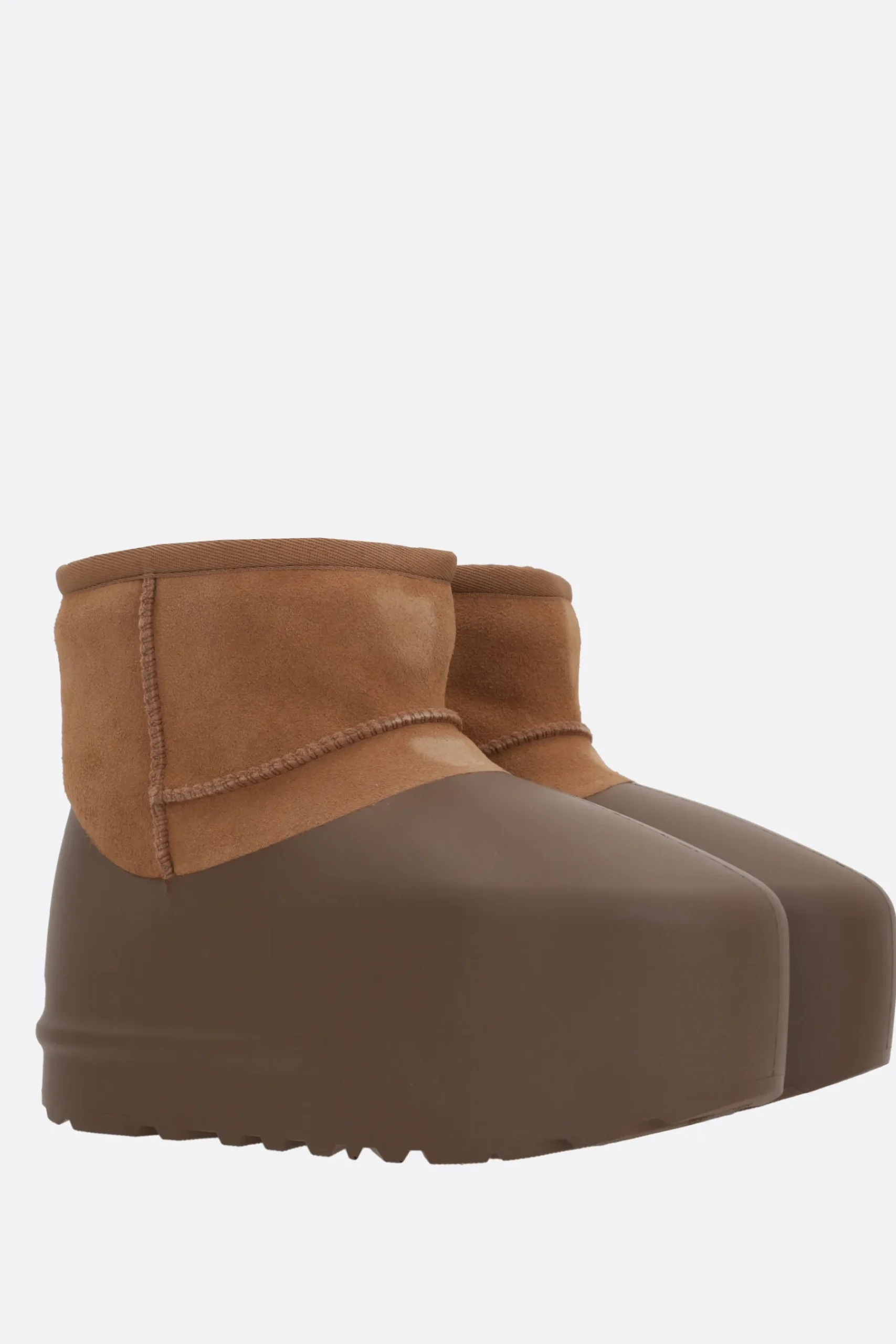 Women UGG Classic Mini Pumped Molded ankle boots