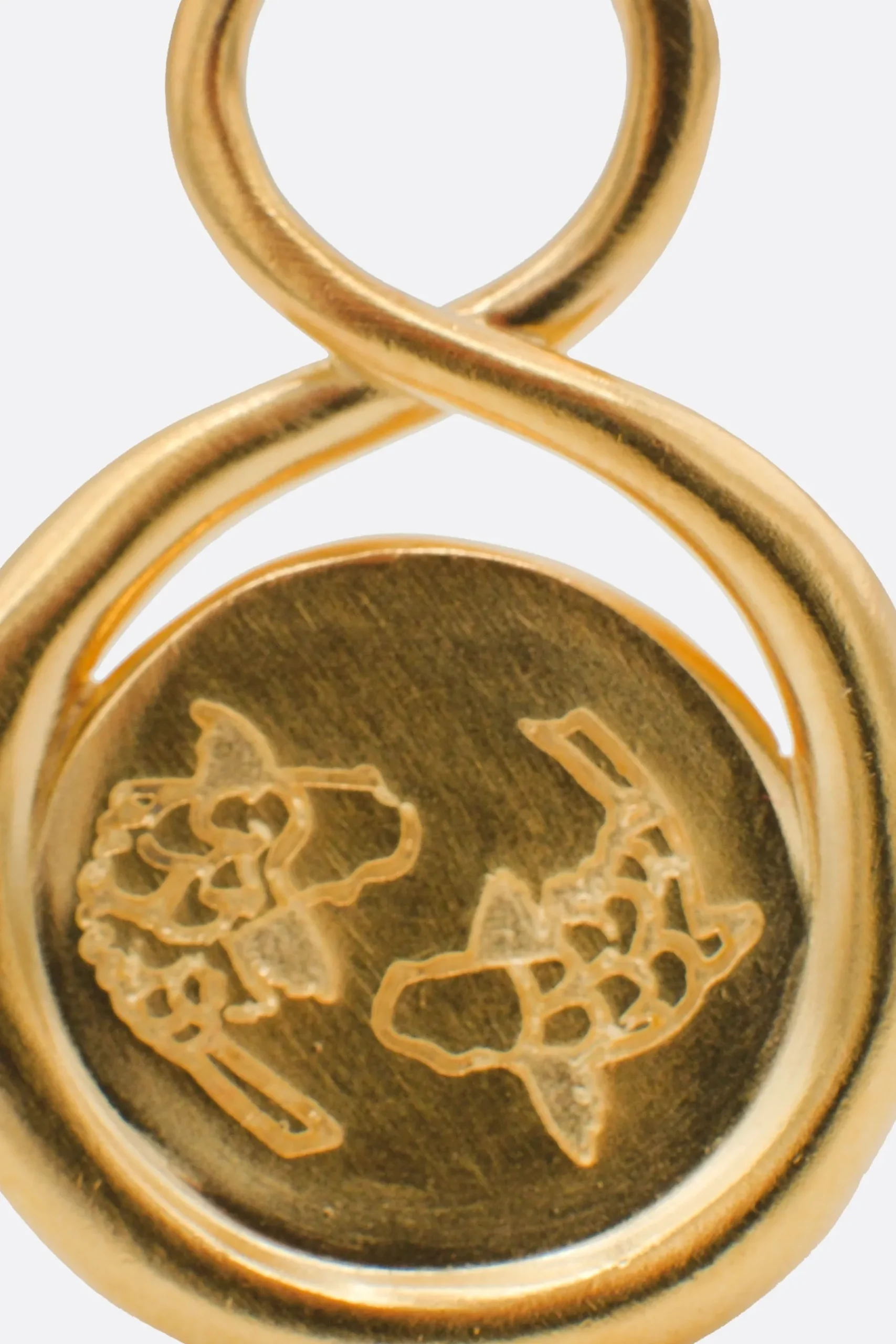 Women LAH PARIS Fish pendant