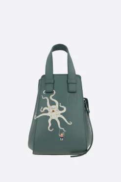 Women LOEWE Hammock Octopus compact bag in nappa
