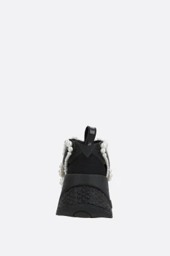 Women NOIR KEI NINOMIYA X REEBOK IPF Flying Pearl Pump Fury sneakers