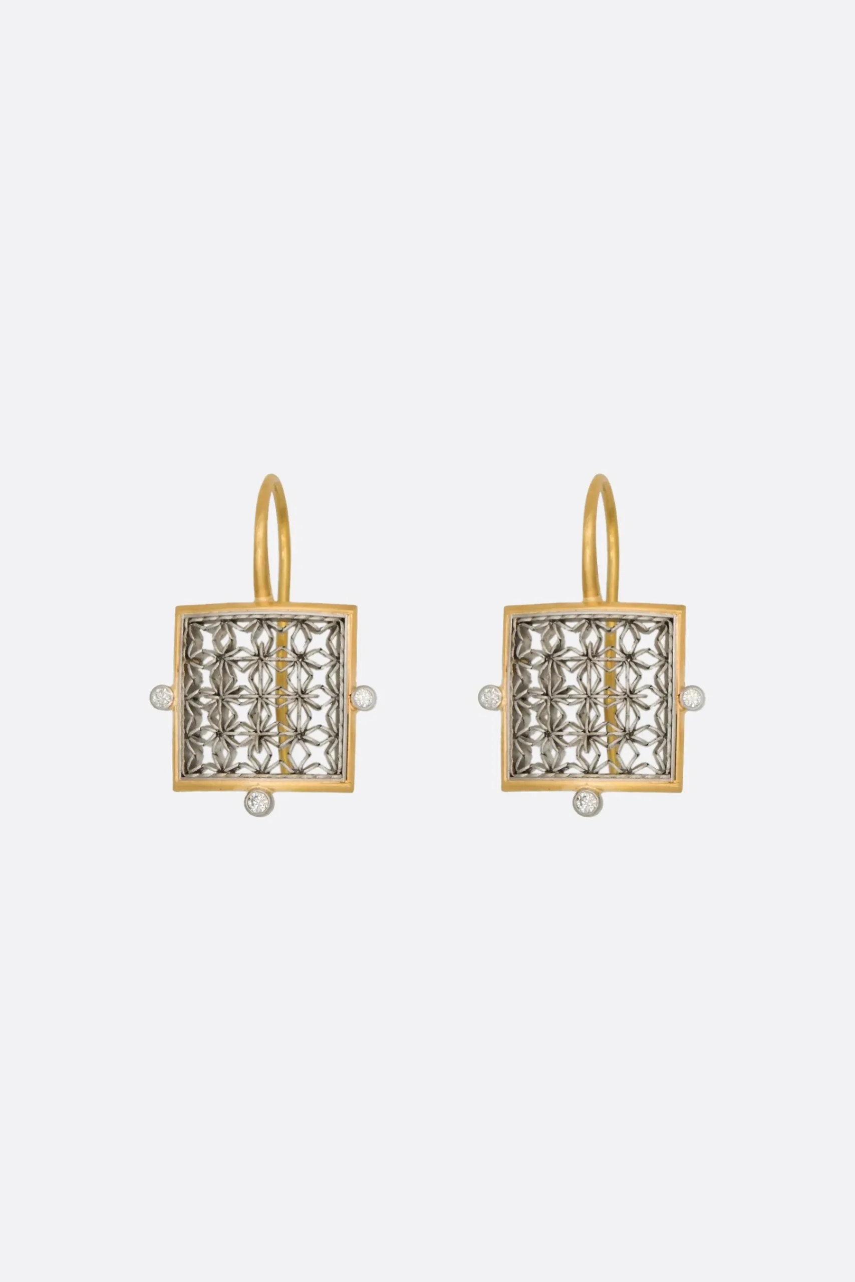Women NIKOLLE RADI Lantern earrings