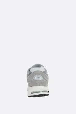 NEW BALANCE 2002R sneakers in suede and mesh