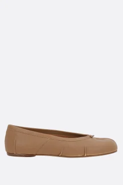 Women MAISON MARGIELA Tabi ballerinas in nappa