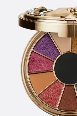 ISAMAYA Wild Star eyeshadow palette palette