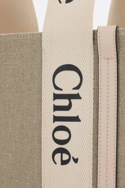 Women CHLOÉ Woody medium tote bag in linen and leather